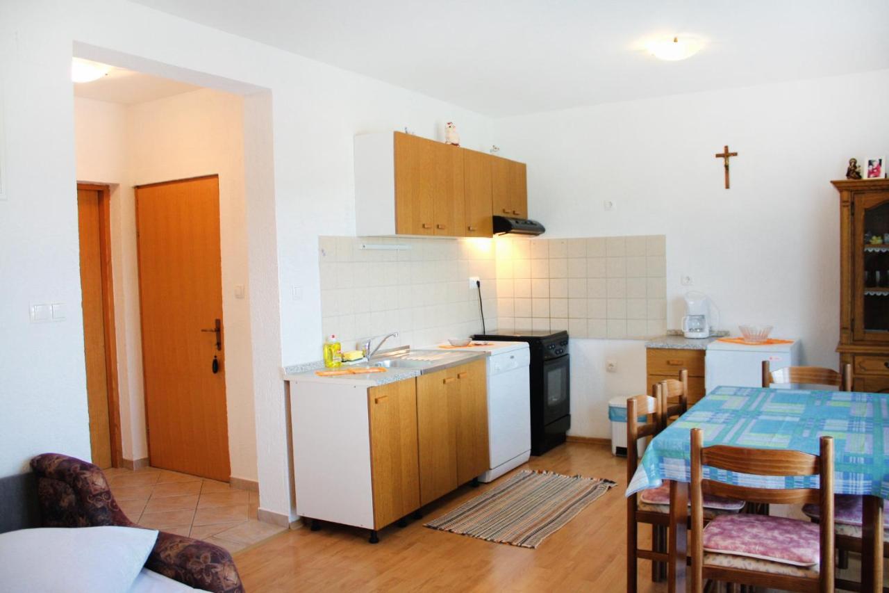 Apartments With A Parking Space Kampor, Rab - 5029 外观 照片