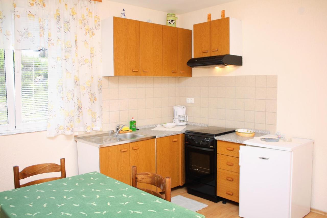 Apartments With A Parking Space Kampor, Rab - 5029 外观 照片