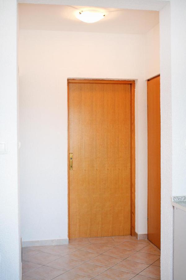 Apartments With A Parking Space Kampor, Rab - 5029 外观 照片